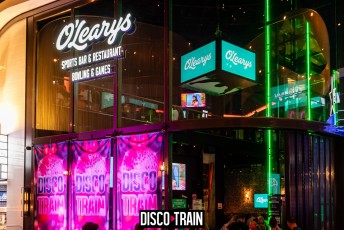 20220409-Par-pa-fotorgafie-Disco-Train-Extended_edition-OLearys-1897-1kl
