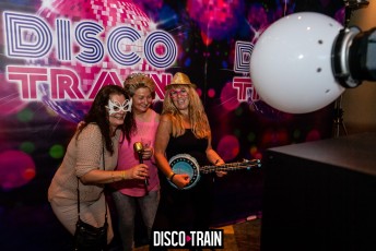 20220409-Par-pa-fotorgafie-Disco-Train-Extended_edition-OLearys-1911-1kl