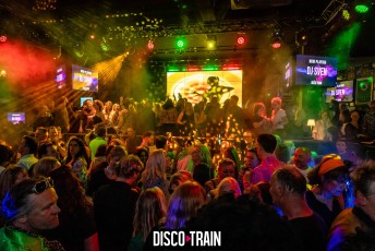 20220409-Par-pa-fotorgafie-Disco-Train-Extended_edition-OLearys-2451-1kl