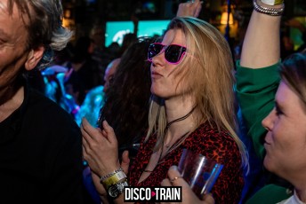 20220409-Par-pa-fotorgafie-Disco-Train-Extended_edition-OLearys-2464-1kl