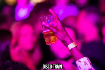 20220409-Par-pa-fotorgafie-Disco-Train-Extended_edition-OLearys-2504-1kl