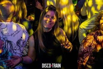 20220409-Par-pa-fotorgafie-Disco-Train-Extended_edition-OLearys-2536-1kl
