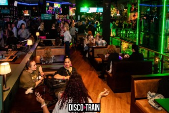 20220409-Par-pa-fotorgafie-Disco-Train-Extended_edition-OLearys-2591-1kl