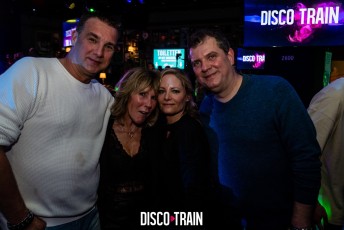 20220409-Par-pa-fotorgafie-Disco-Train-Extended_edition-OLearys-2754-1kl