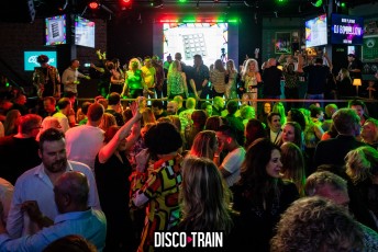 20220409-Par-pa-fotorgafie-Disco-Train-Extended_edition-OLearys-2793-1kl