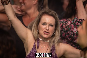 20220514-Par-pa-fotografie-DiscoTrain-Strandtent14-Beachparty-708090-3325-1kl