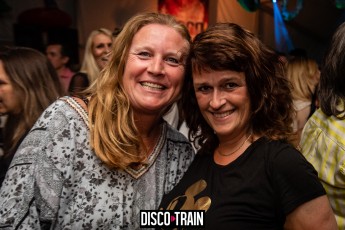 20220514-Par-pa-fotografie-DiscoTrain-Strandtent14-Beachparty-708090-3352-1kl