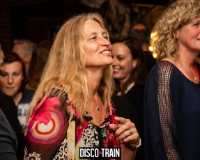 20220514-Par-pa-fotografie-DiscoTrain-Strandtent14-Beachparty-708090-3362-1kl
