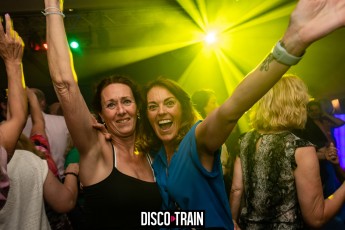 20220514-Par-pa-fotografie-DiscoTrain-Strandtent14-Beachparty-708090-3394-1kl