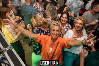 20220514-Par-pa-fotografie-DiscoTrain-Strandtent14-Beachparty-708090-3489-1kl