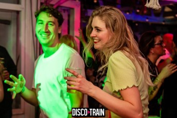 20220514-Par-pa-fotografie-DiscoTrain-Strandtent14-Beachparty-708090-3599-1kl
