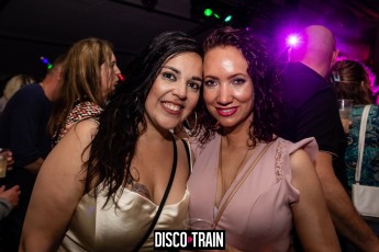 20220514-Par-pa-fotografie-DiscoTrain-Strandtent14-Beachparty-708090-3696-1kl