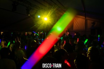 20220514-Par-pa-fotografie-DiscoTrain-Strandtent14-Beachparty-708090-3765-1kl