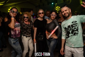 20220514-Par-pa-fotografie-DiscoTrain-Strandtent14-Beachparty-708090-3787-1kl