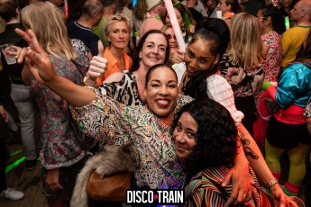 20220514-Par-pa-fotografie-DiscoTrain-Strandtent14-Beachparty-708090-3836-1kl