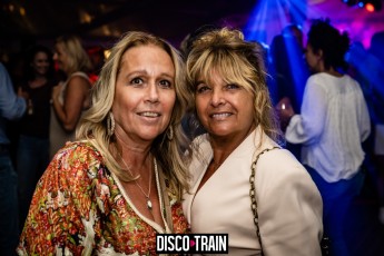 20220827-Par-pa-fotografie-Disco_Train-708090-XL-Strandtent14-2972-1kl