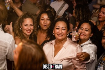 20220827-Par-pa-fotografie-Disco_Train-708090-XL-Strandtent14-3128-1kl