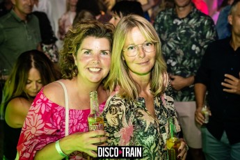 20220827-Par-pa-fotografie-Disco_Train-708090-XL-Strandtent14-3203-1kl