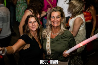 20220827-Par-pa-fotografie-Disco_Train-708090-XL-Strandtent14-3913-1kl