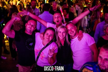 20220827-Par-pa-fotografie-Disco_Train-708090-XL-Strandtent14-3921-1kl
