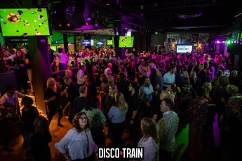 20221015-Par-pa-fotografie-Disco-Train-Olearys-708090sparty-8951-1kl