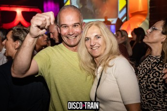 20221029-Par-pa-fotografie-Disco-Train-Bibelot-708090party-2998-1kl