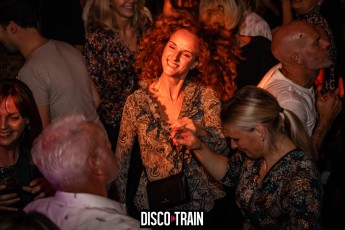20221029-Par-pa-fotografie-Disco-Train-Bibelot-708090party-3014-1kl