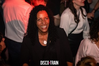 20221029-Par-pa-fotografie-Disco-Train-Bibelot-708090party-3055-1kl