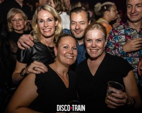 20221029-Par-pa-fotografie-Disco-Train-Bibelot-708090party-3126-1kl