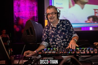 20221029-Par-pa-fotografie-Disco-Train-Bibelot-708090party-3145-1kl