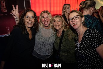 20221029-Par-pa-fotografie-Disco-Train-Bibelot-708090party-3176-1kl
