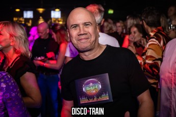 20221029-Par-pa-fotografie-Disco-Train-Bibelot-708090party-3179-1kl