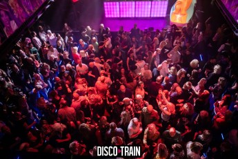 20221029-Par-pa-fotografie-Disco-Train-Bibelot-708090party-3218-1kl