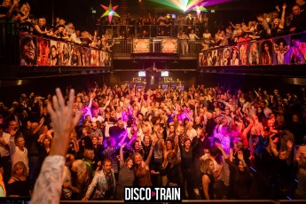 20221029-Par-pa-fotografie-Disco-Train-Bibelot-708090party-3332-1kl
