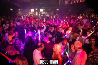 20221029-Par-pa-fotografie-Disco-Train-Bibelot-708090party-3365-1kl
