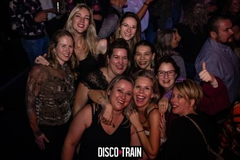 2022014-Par-pa-fotografie-Disco-Train-Bibelot-708090s-1589-1kl