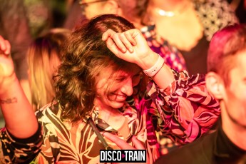 2022014-Par-pa-fotografie-Disco-Train-Bibelot-708090s-1684-1kl