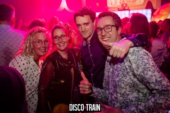 2022014-Par-pa-fotografie-Disco-Train-Bibelot-708090s-1719-1kl