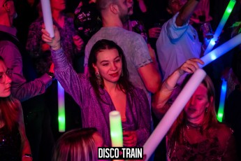 2022014-Par-pa-fotografie-Disco-Train-Bibelot-708090s-1765-1kl
