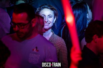 2022014-Par-pa-fotografie-Disco-Train-Bibelot-708090s-1783-1kl