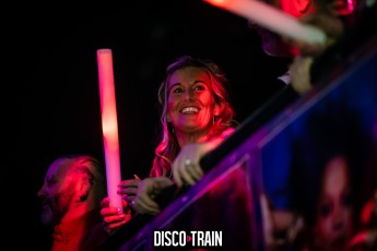 2022014-Par-pa-fotografie-Disco-Train-Bibelot-708090s-1800-1kl