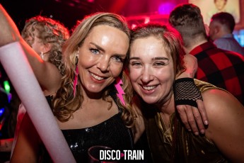 2022014-Par-pa-fotografie-Disco-Train-Bibelot-708090s-1831-1kl