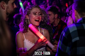 2022014-Par-pa-fotografie-Disco-Train-Bibelot-708090s-1845-1kl