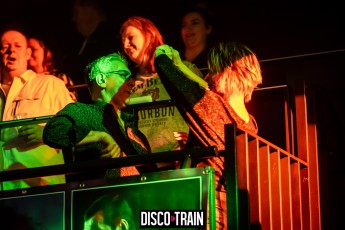 2022014-Par-pa-fotografie-Disco-Train-Bibelot-708090s-1935-1kl