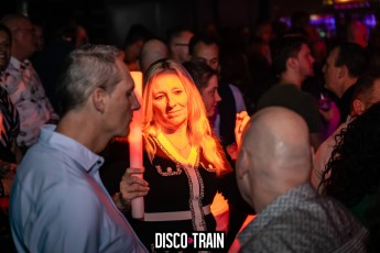 2022014-Par-pa-fotografie-Disco-Train-Bibelot-708090s-1967-1kl