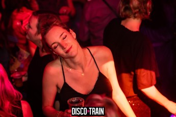 2022014-Par-pa-fotografie-Disco-Train-Bibelot-708090s-2020-1kl