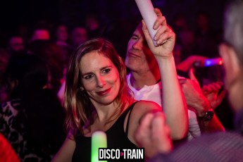 2022014-Par-pa-fotografie-Disco-Train-Bibelot-708090s-2050-1kl