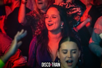 2022014-Par-pa-fotografie-Disco-Train-Bibelot-708090s-2080-1kl