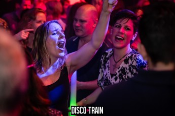 2022014-Par-pa-fotografie-Disco-Train-Bibelot-708090s-2114-1kl