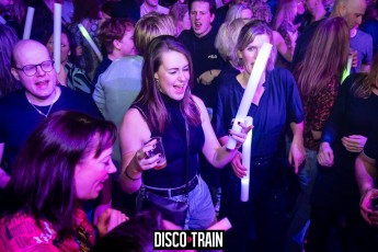 2022014-Par-pa-fotografie-Disco-Train-Bibelot-708090s-2130-1kl